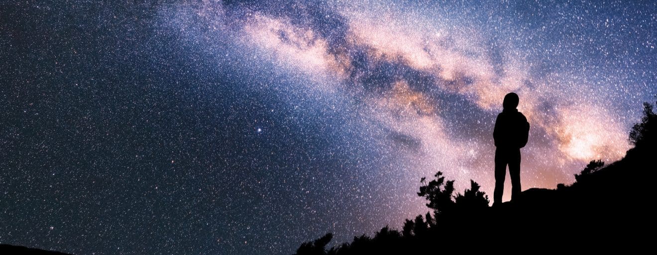Contemplando el firmamento: ciencia, asombro y sentido